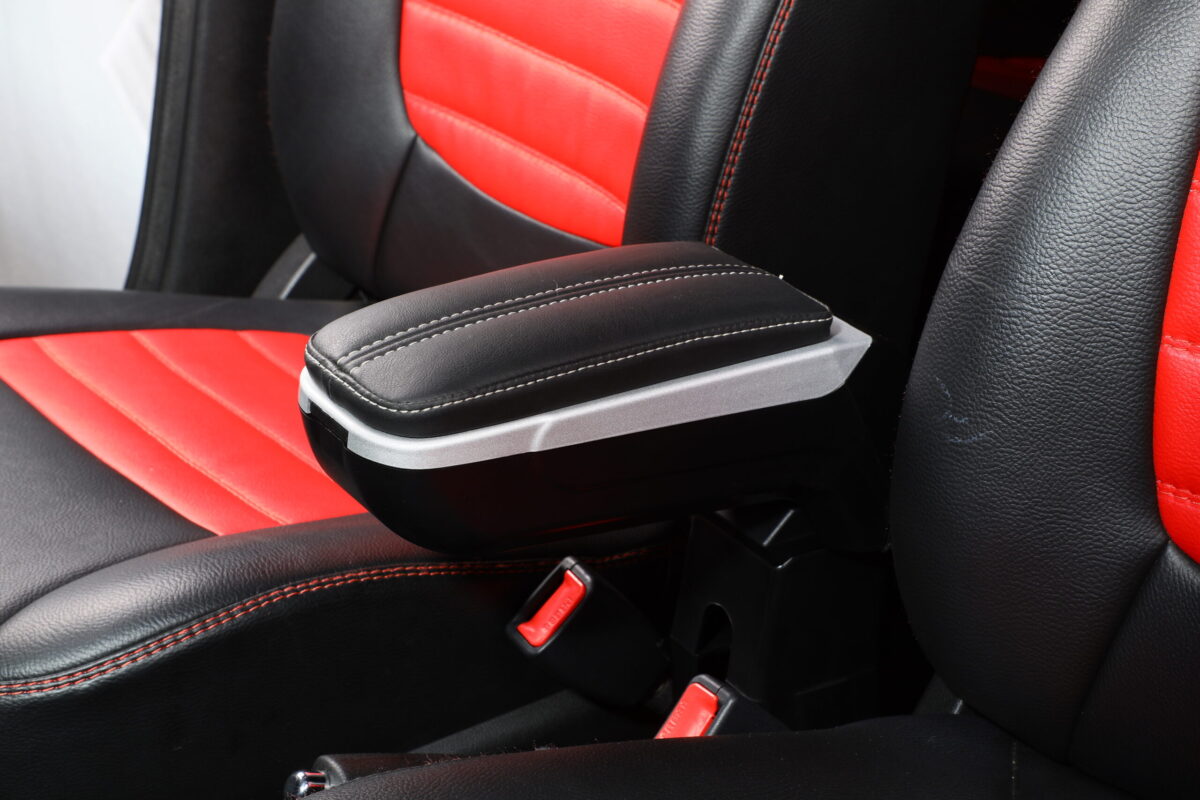 armrest-swift- srcset=