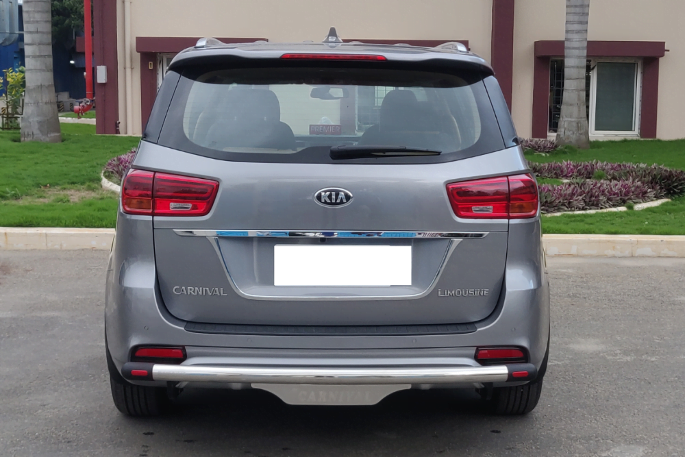 carnivel-grand-rear-bumper