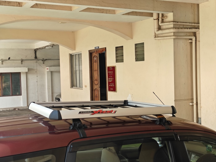 glc409ertiga002- srcset=