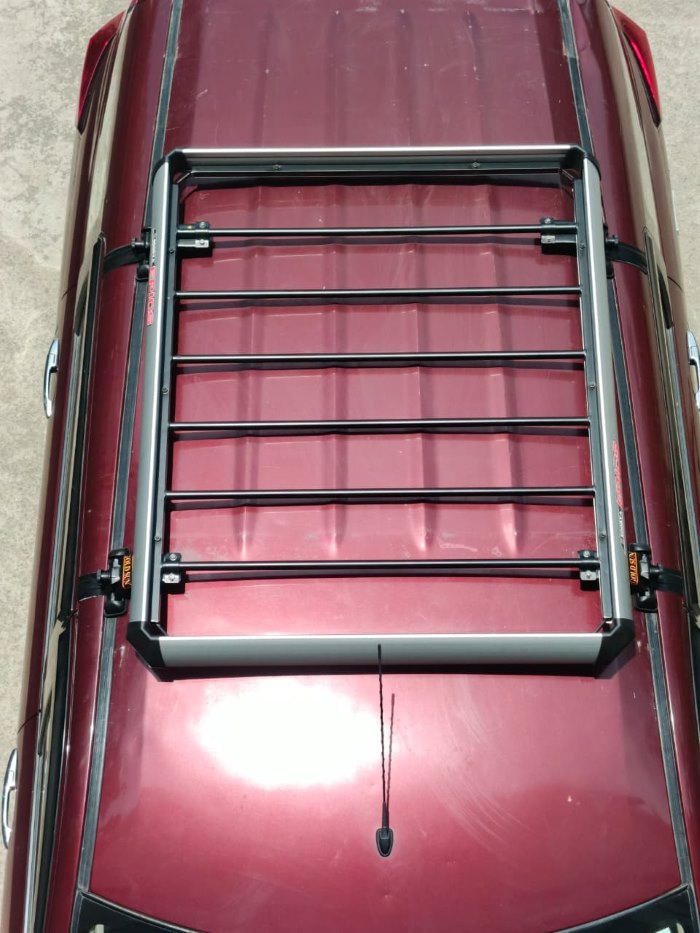 glc409ertiga003- srcset=
