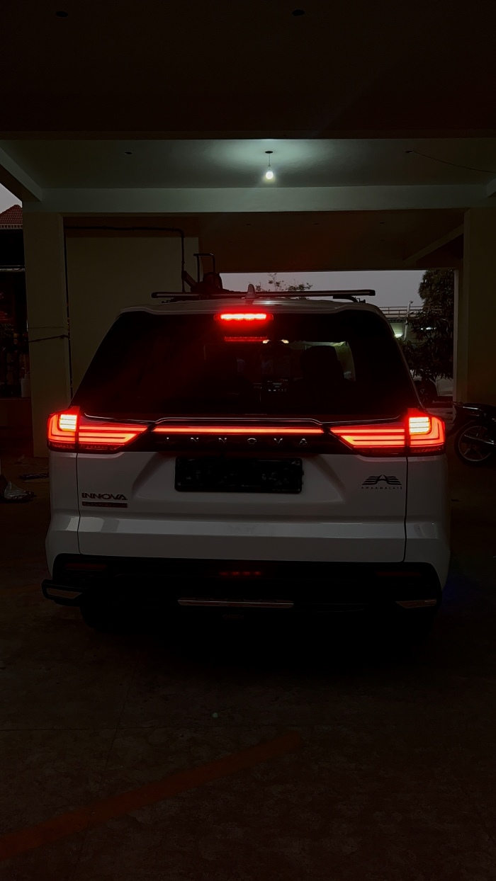 hycrosstaildrlimg01